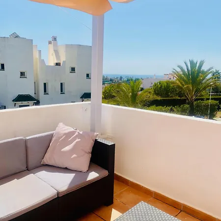 Cozy Townhouse Selwo Holiday home Estepona